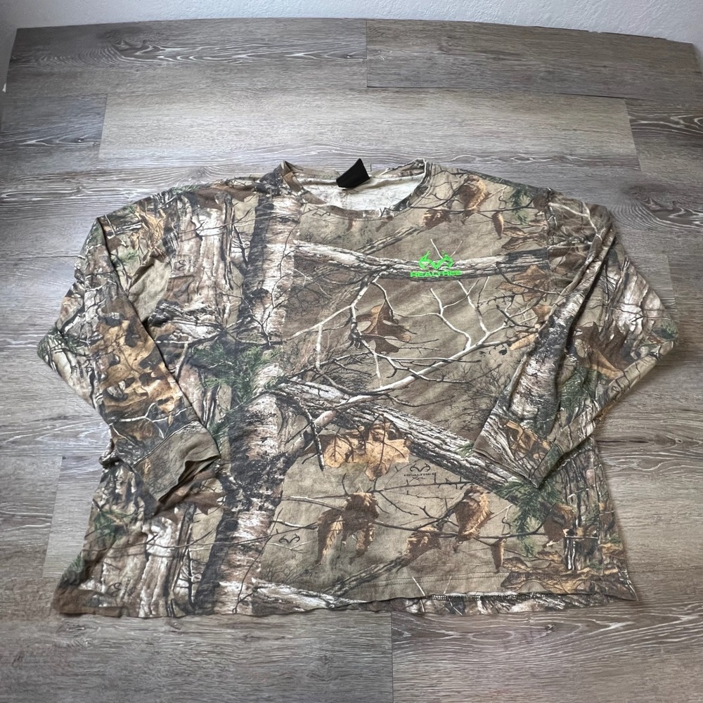 Realtree Long Sleeve Shirt Mens XXL Brown Camo Neon Green Logo Graphic Tee